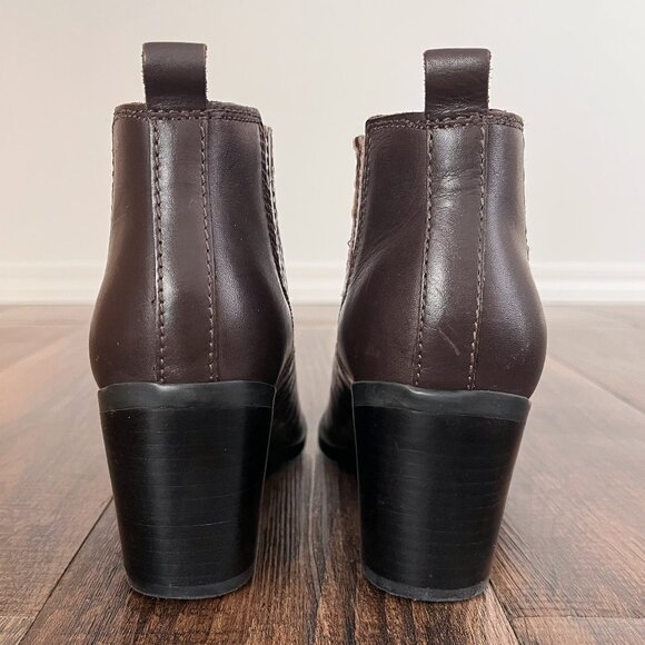 Marc Fisher Croc Embossed Faux Leather Ankle Bootie Pointed Toe Size 8.5 Brown - Picture 12 of 16